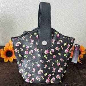 No Boundaries Crossbody Floral Bucket Bag  - NWT